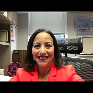 Meet your Posher, Lisa